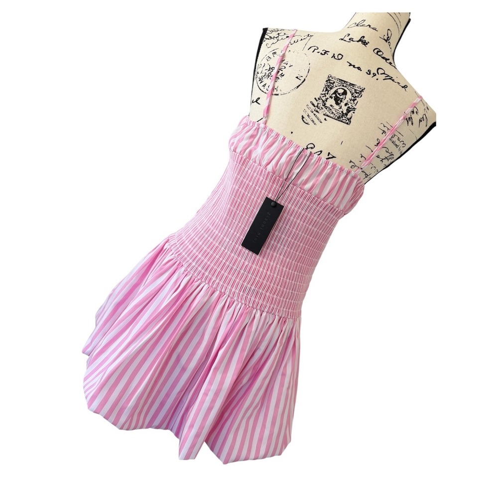 Gianni Bini Pink White Striped Smocked Bubble Hem Mini Dress Coquette Barbiecore - Picture 10 of 15